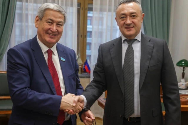 Председатель ВКП и президент международного профцентра «Союзметалл» обсудили принципы достойного труда в СНГ Председатель ВКП и президент международного профцентра «Союзметалл» обсудили принципы достойного труда в СНГ