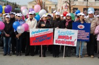 Работники областной системы здравоохранения на Первомайском митинге