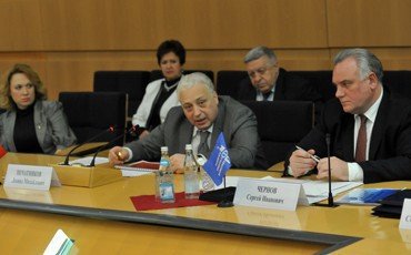 В поисках зарплатопонижающего