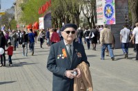 Ветеран на праздничном шествии