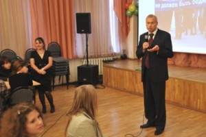 Московские школьники изучают трудовое право