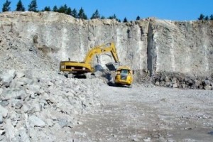 На Ярославской горнорудной компании зарплаты повысятся на 25%