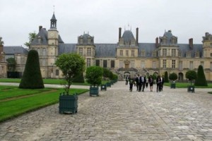 Дворец Наполеона закрылся из-за забастовки