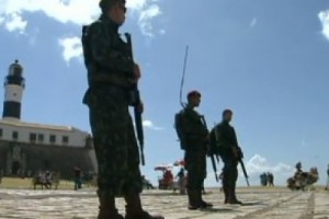 Бразилия направила войска, чтобы справиться с последствиями забастовки полицейских