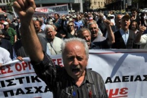 Греки бунтуют против помощи Евросоюза