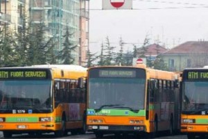 Римские транспортники бастуют против легализации незаконных увольнений