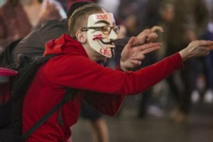 В Квебеке принят чрезвычайный закон против студенческих протестов