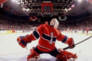 Начало войны против профсоюза НХЛ