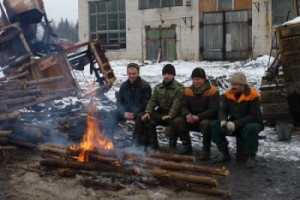 Кампания профсоюзной солидарности закончилась победой профсоюза и работников ОАО «Светлозерсклес»