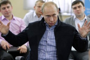 Путин пообещал увеличить стипендии на 9% и возродить стройотряды