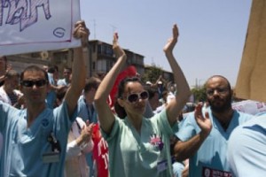 Израильский Минфин предпочитает кнут прянику