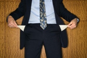 Работники предприятий-банкротов получат пособия