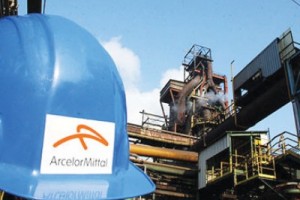 ArcelorMittal сокращает производства и увольняет людей ArcelorMittal сокращает производства и увольняет людей