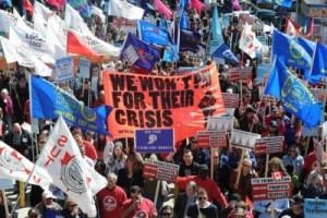 Жители Торонто вышли на митинг против антисоциальных реформ продвигаемых мэром города и его командой