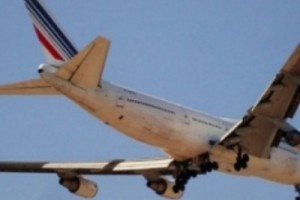 Французские авиамеханики требуют повышения зарплат