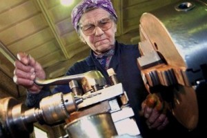 Минфин России хочет поднять пенсионный возраст