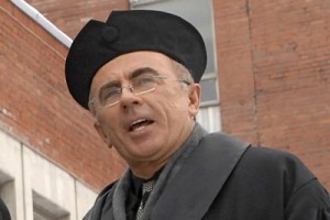 Конфликты на пользу Запесоцкому