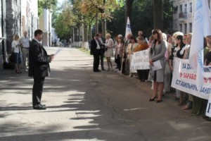 Депутаты отменили отмену ликвидации "Силуэта" и "Снежинки"