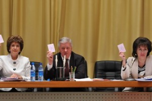 Сегодня на Генсовете приняли решение провести съезд ФНПР с 12 по 14 января 2011 года