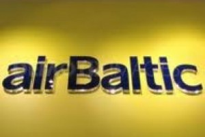 Более 200 сотрудников латвийской «airBaltic» «спишут на землю»