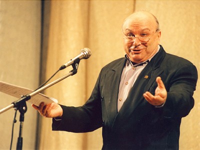 Сатирик Жванецкий задолжал по коммунальным платежам около 378 тысяч рублей