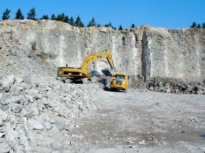 На Ярославской горнорудной компании зарплаты повысятся на 25%