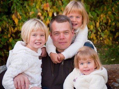 Конституционный суд запретил сокращать многодетных отцов