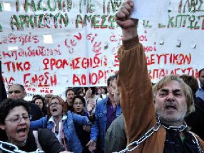 В Греции сегодня бастуют адвокаты, врачи, фармацевты и журналисты