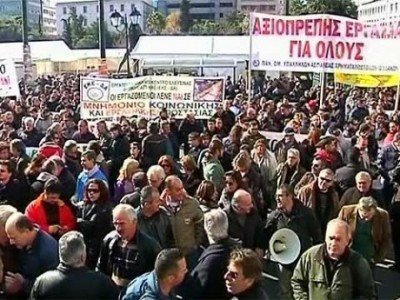 10 тыс. греков вышли протестовать на улицы