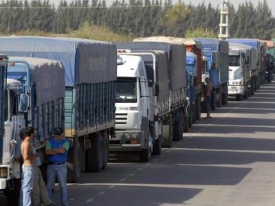 Аргентинские докеры блокировали работу порта