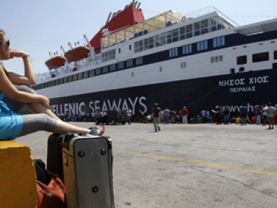 В Греции на два дня остановилось паромное сообщение