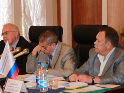 На VI пленуме ЦК профсоюза здравоохранение обсудили модернизацию отрасли