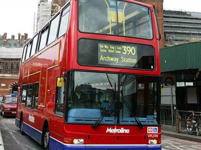 Лондонские водители добились премий и отменили забастовки