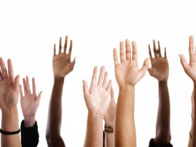 В Румынии проходит референдум по импичменту президенту