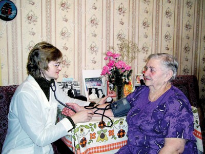 Соцработники Кузбасса требуют повышения заработных плат