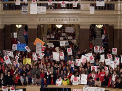 70 тысяч американцев вышли отстаивать права профсоюзов