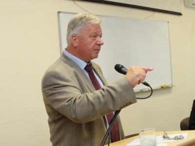 Председатель ФНПР назвал реально необходимую сумму МРОТ