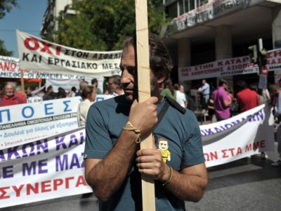 Греческие журналисты оставили страну без газет и новостей