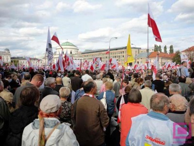 Поляки протестуют против пенсионной реформы