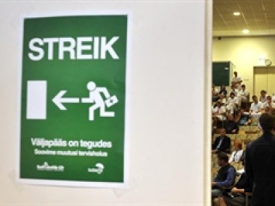 Нарвские врачи вернутся в ряды забастовщиков 15 октября