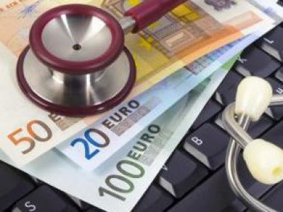 В Эстонии продолжается забастовка медиков