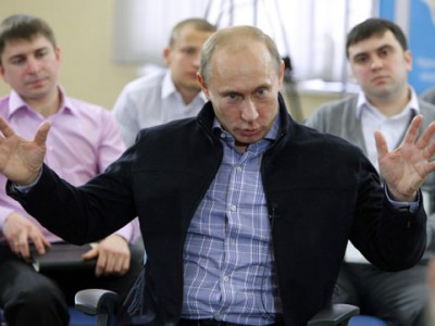 Путин пообещал увеличить стипендии на 9% и возродить стройотряды