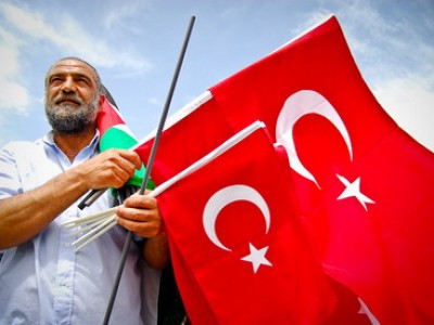 Десятки тысяч турок протестуют против цензуры в Интернете