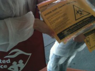 Уборщики готовы развести грязь в аэропорту Мельбурна