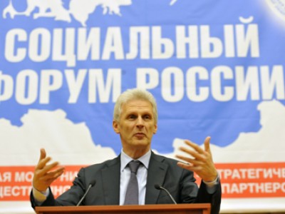 Фурсенко: учитель не должен претендовать на то, что он – источник знаний