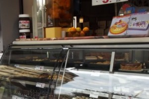 Греческий профсоюз: ни один магазин не должен работать 2 января