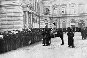 “Мы накануне голодного дня, за которым последует голодный бунт”