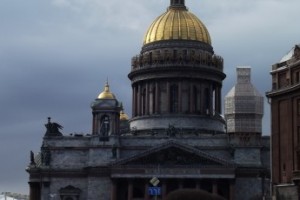 В Кремле считают поспешным решение о передаче Исаакия РПЦ