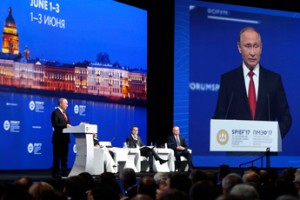 Петербургский экономический форум: блеск политики и нищета экономической мысли