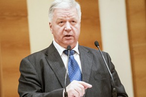 Шмаков: к электронным трудовым книжкам есть вопросы